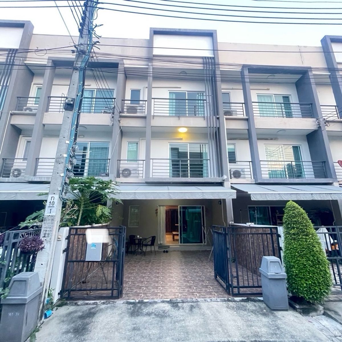 ให้เช่าทาวน์โฮมอ่อนนุช อุดมสุข : ให้เช่าบ้านกลางเมือง สุขุมวิท77 พร้อมอยู่ค่ะ 