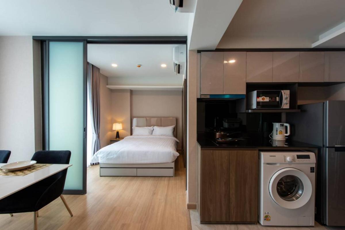 ให้เช่าคอนโดพระราม 9 เพชรบุรีตัดใหม่ RCA : 🔥ให้เช่าด่วน🔥ลอยด์ ศูนย์วิจัย ทองหล่อ (Low Rise) คอนโดใจกลางเมือง เชื่อมต่อทองหล่อ-เอกมัย พระราม9 ห่างร.พ.กรุงเทพเพียงแค่100เมตร 