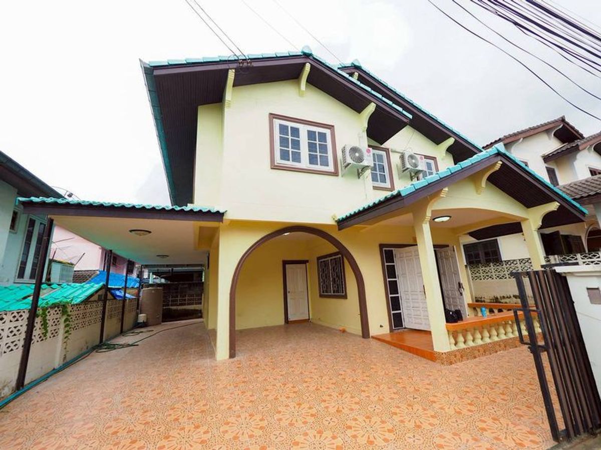 บ้านศรีราชา แหลมฉบัง บ้านบึง : ให้เช่า/ขาย บ้านเดี่ยว นอกโครงการ ศรีราชา เก้ากิโล (ติดตลาดวรกิจ)