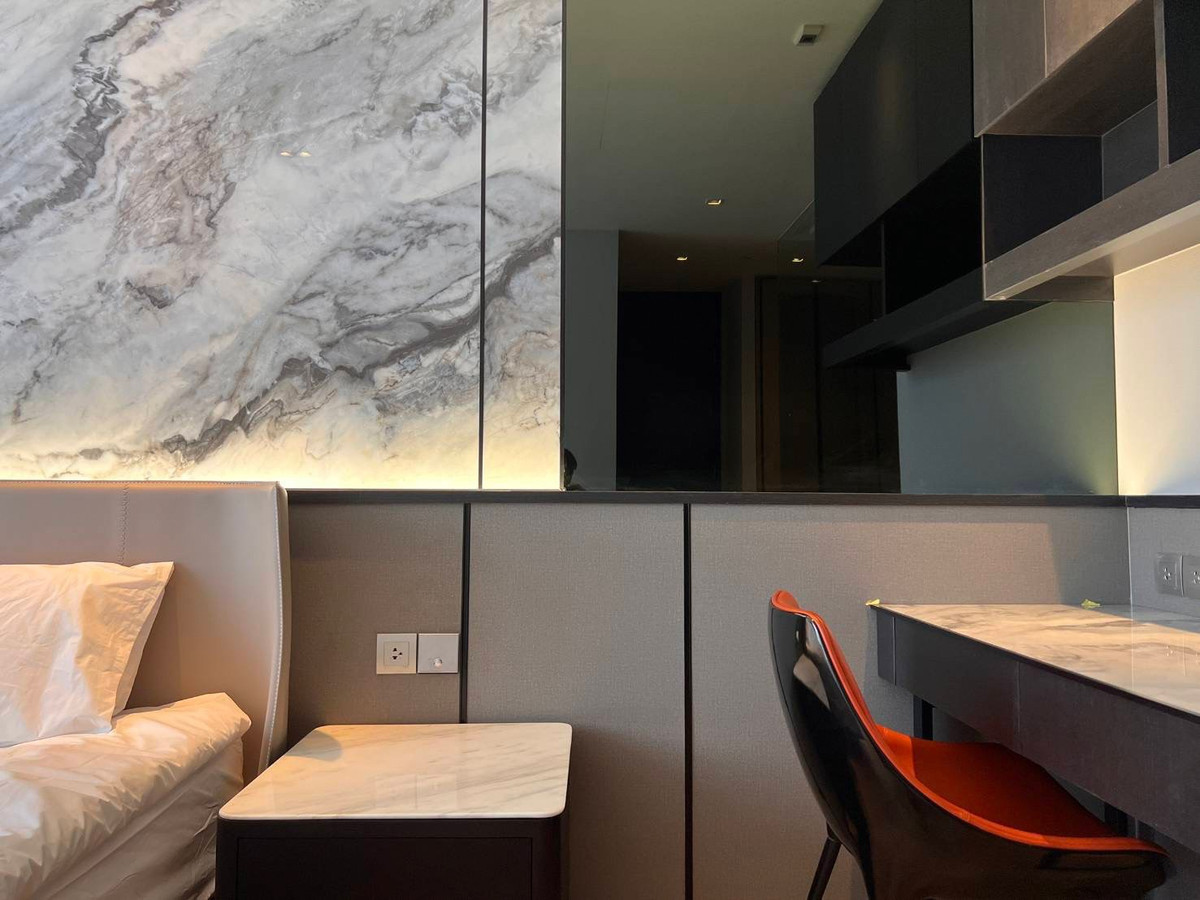 For RentCondoSukhumvit, Asoke, Thonglor : ✨ GT15895 | Luxury condo at Beatniq Sukhumvit 32, convenient travel, near BTS, shuttle available, beautiful room, fully furnished. Ready to move in immediately!!!