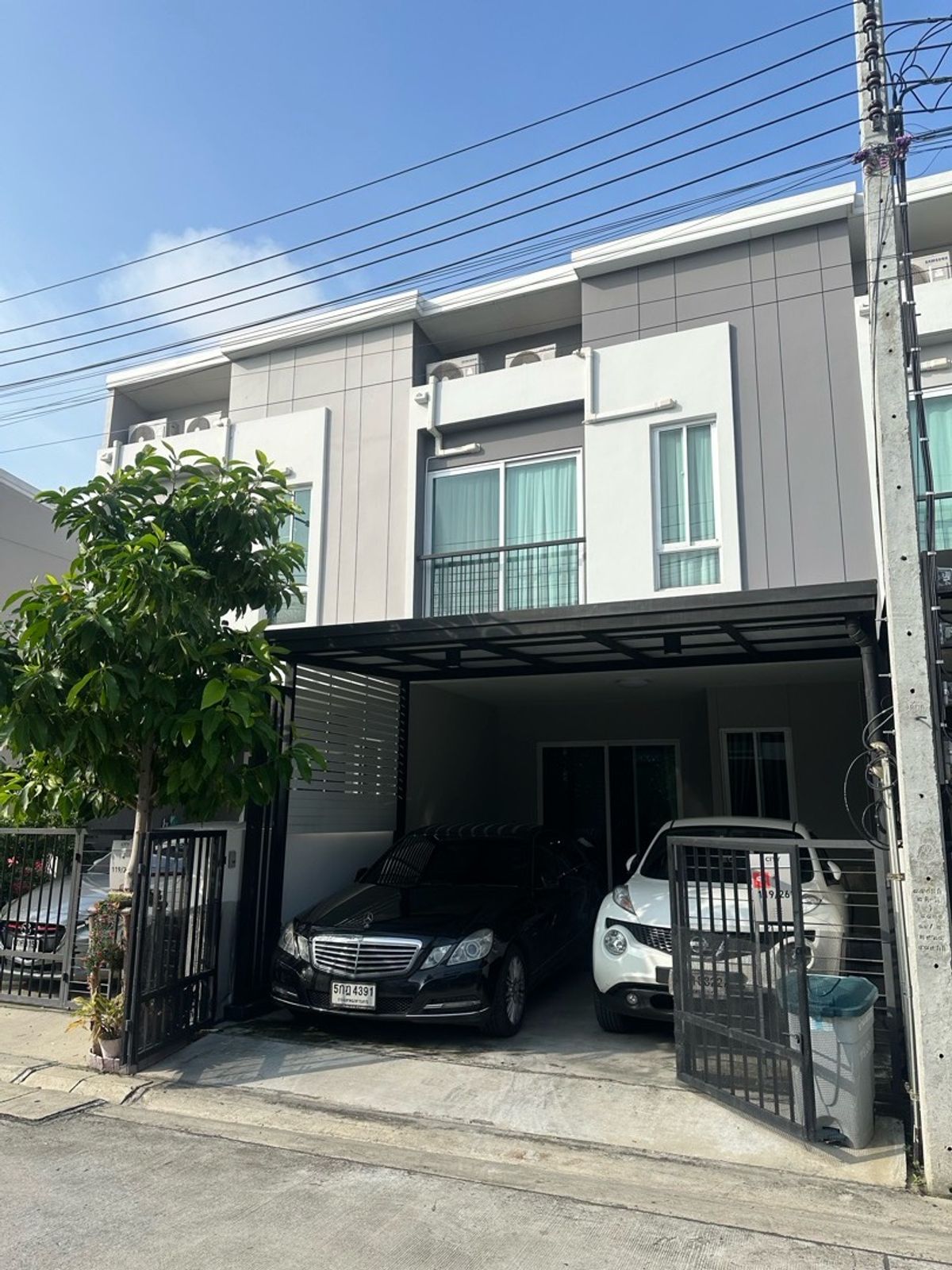 ขายทาวน์โฮมวิภาวดี ดอนเมือง หลักสี่ : ขายบ้านด่วนซิตี้เซนส์ดอนเมือง-สรงประภา บ้านใหม่มากๆ ต่อเติมครบ พร้อมอยู่ เจ้าของขายเอง ไลน์ id: aumaimloveyou
