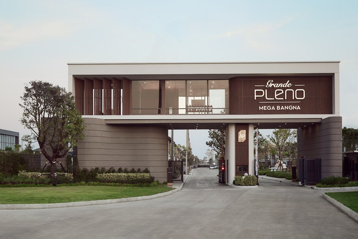 ขายบ้านสมุทรปราการ สำโรง : ราคาเริ่ม 5.99 ล้าน - Grand Pleno(เมกา-บางนา) บ้านดีไซน์ 3 ห้องนอน พร้อมครัวไทย T.087-557-6479