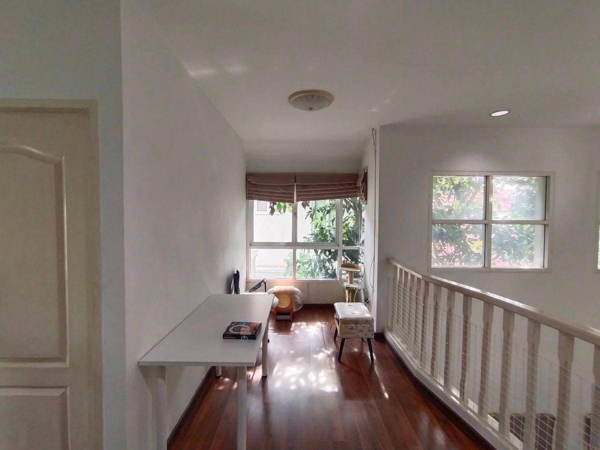 ขายบ้านลาดกระบัง สุวรรณภูมิ : บ้านบารเมษฐ์ / 3 ห้องนอน (ขายพร้อมผู้เช่า), Baan Baramed / 3 Bedrooms (SALE WITH TENANT) FON114