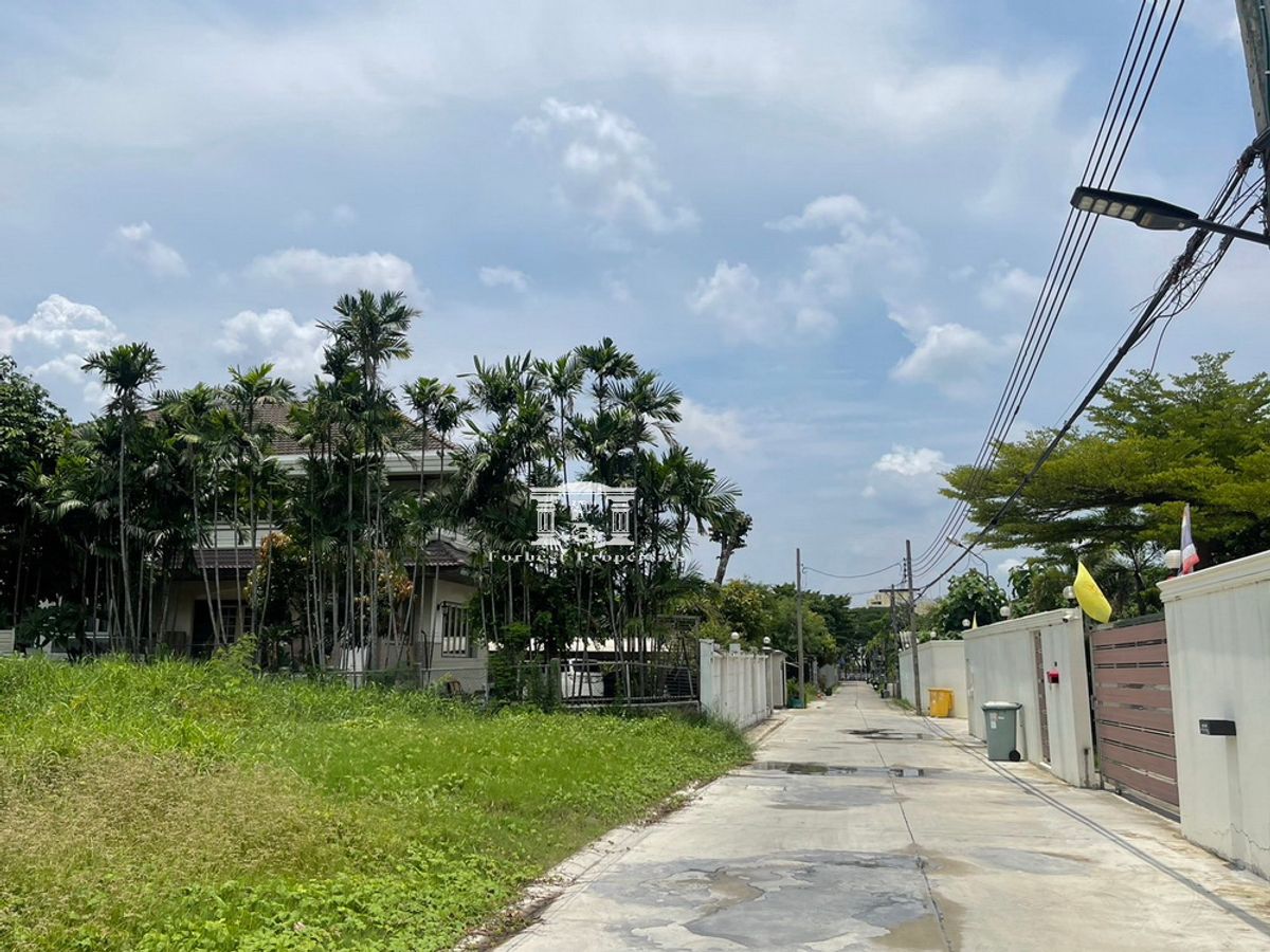 ขายที่ดินเสรีไทย-นิด้า :  ขายที่ดิน รามคำแหง 125 เนื้อที่ 200 ตร.ว. ใกล้เดอะพาซิโอทาวน์ รามคำแหง 