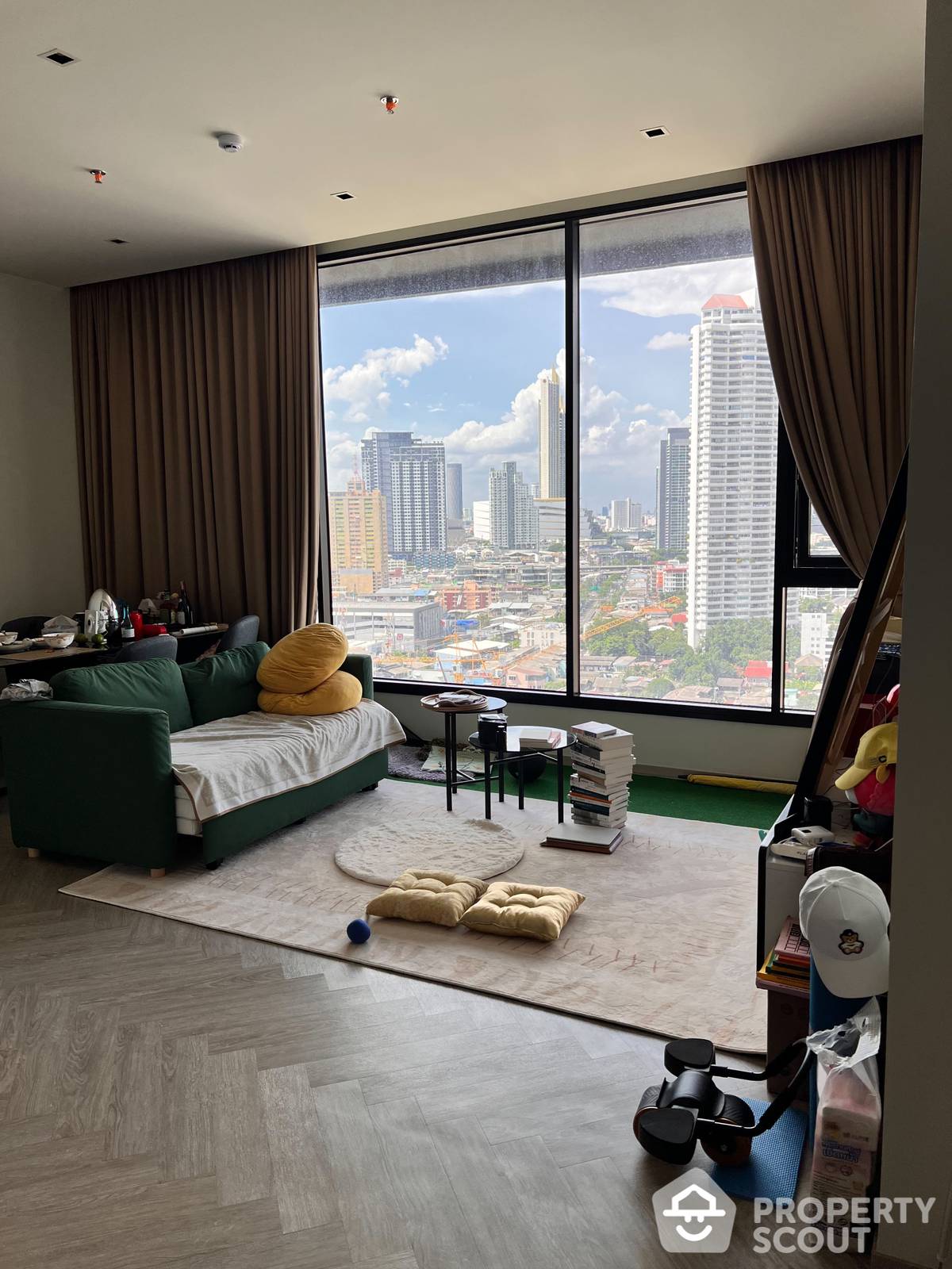 ขายคอนโดวงเวียนใหญ่ เจริญนคร : คอนโด 2-ห้องนอน ที่ แชปเตอร์ เจริญนคร - ริเวอร์ไซด์ ใกล้ BTS กรุงธนบุรี