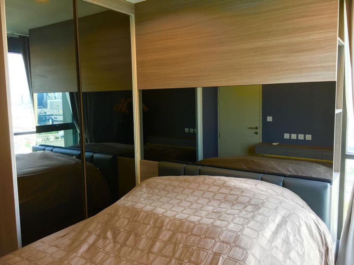 For SaleCondoRatchathewi,Phayathai : Ideo Q Ratchathewi【𝐒𝐄𝐋𝐋 & 𝐑𝐄𝐍𝐓】🔥Experience the tranquility in the heart of the city. Luxurious, simple and cool decorated room. Convenient transportation, just one step to BTS🔥 Contact Line ID: @hacondo