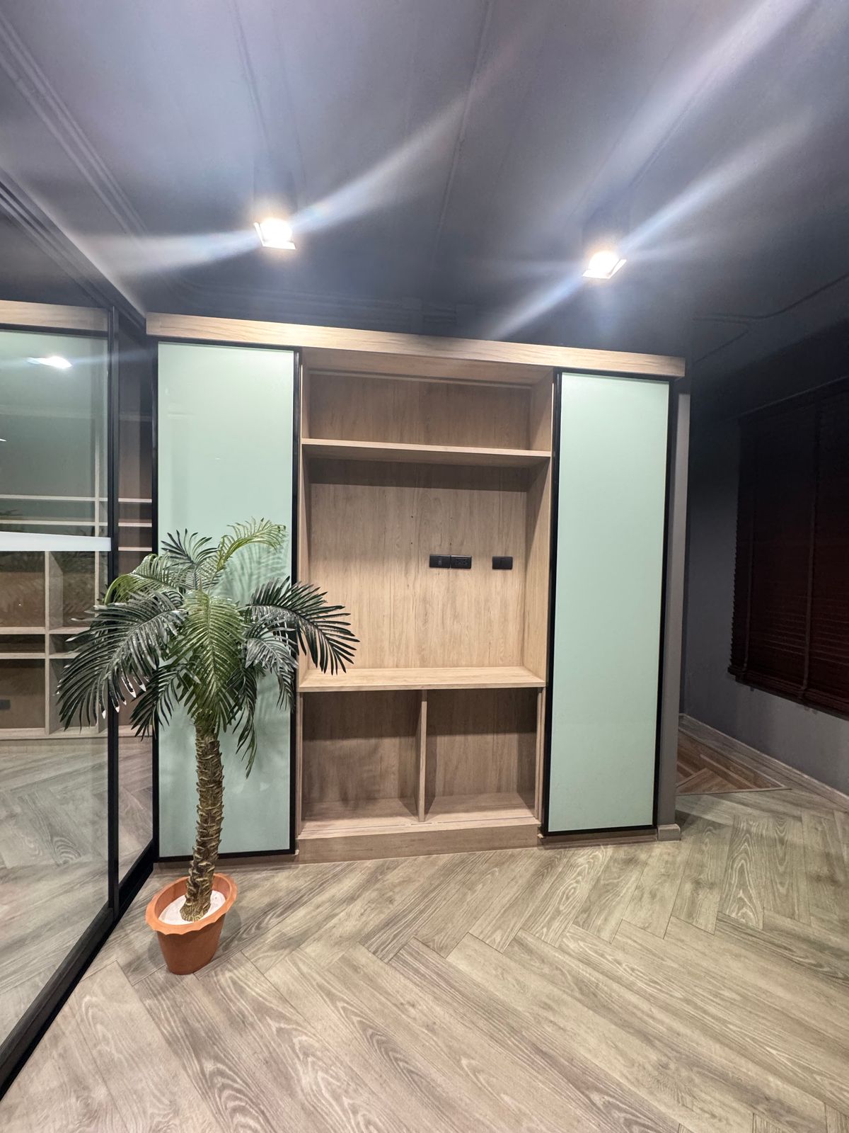 ให้เช่าสำนักงานอ่อนนุช อุดมสุข : 🔥LineID: @RizzEstate🔥(Home Office 5 ชั้น พร้อมลิฟท์)🏢The Pride Sukhumvit 77 (Built-in ทั้งหลัง)