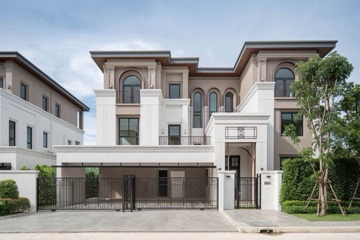 ให้เช่าบ้านพัฒนาการ ศรีนครินทร์ : ให้เช่า บ้านหรู Luxury house โครงการ Cinq royal กรุงเทพกรีฑา 