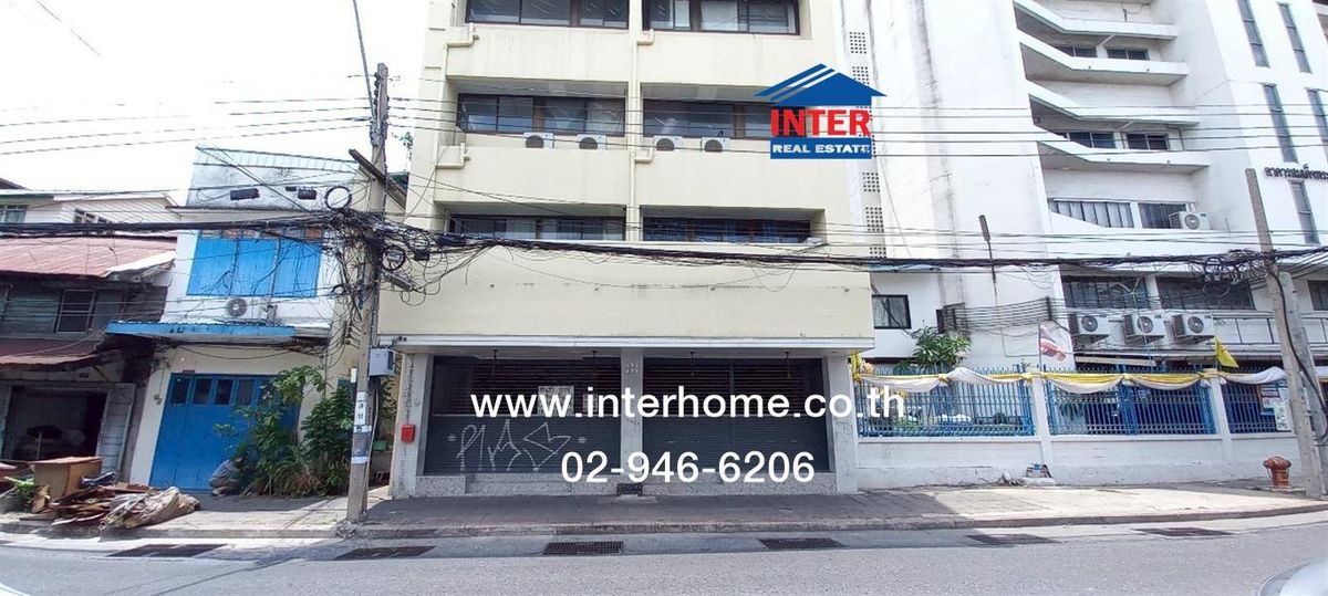ให้เช่าร้านค้า/ตลาดนัดเยาวราช บางลำพู : ห้องเช่า 4.5 ชั้น 102 ตร.ว. ห้องเช่า ใกล้วิทยาลัยอาชีวศึกษาเสาวภา สถาบันการอาชีวศึกษา ถนนบ้านหม้อ ถนนจักรเพชร เขตพระนคร กรุงเทพมหานคร