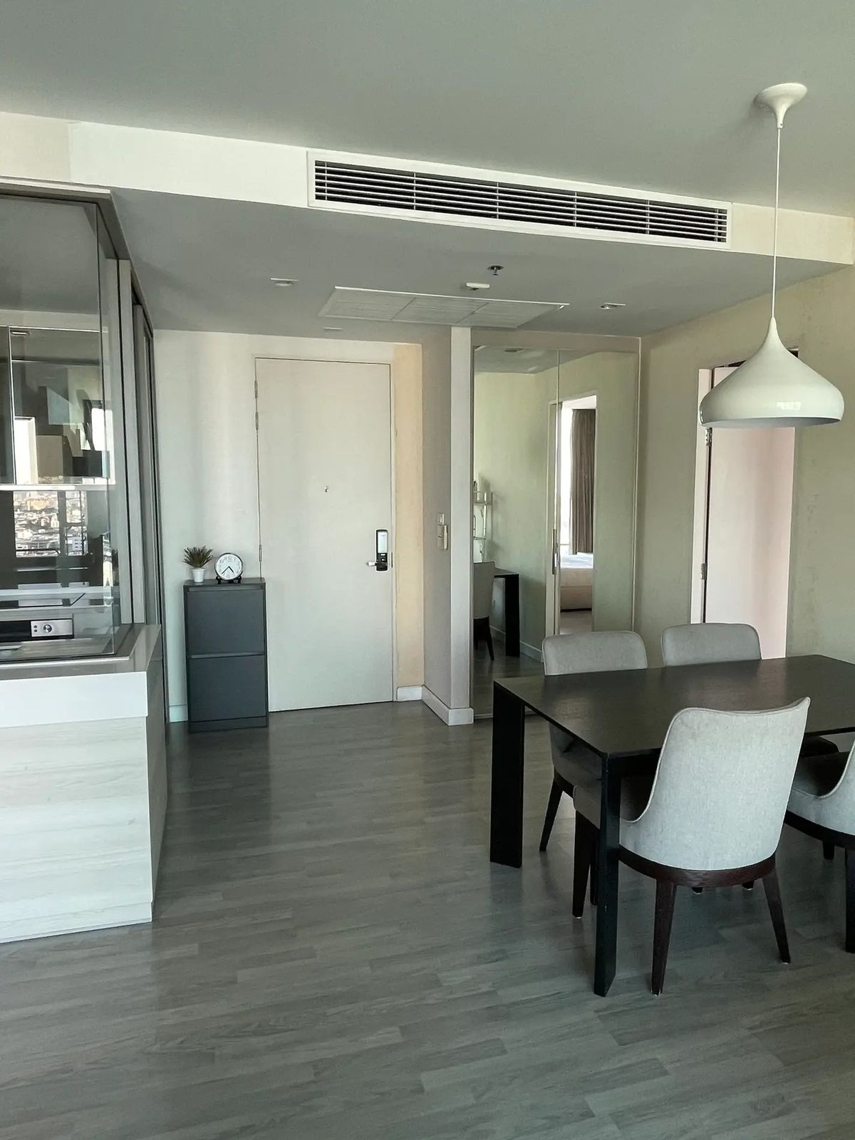 ขายคอนโดวงเวียนใหญ่ เจริญนคร : [L250516005] สำหรับขาย The Room BTS Wongwianyai 2 ห้องนอน ขนาด 88.92 ตร.ม. ห้ามพลาด ราคาพิเศษ!!!