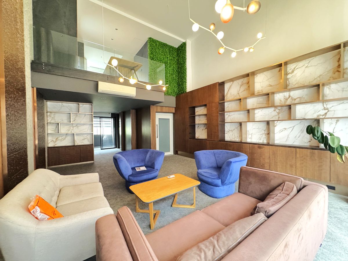 ให้เช่าสำนักงานอ่อนนุช อุดมสุข : 🔥LineID: @RizzEstate🔥(Home Office 5 ชั้น พร้อมลิฟท์)🏢The Pride Sukhumvit 77 (Built-in ทั้งหลัง)