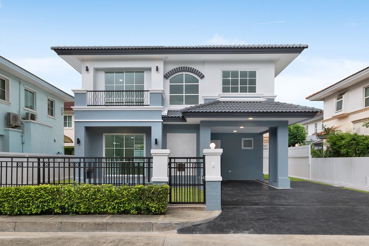 For SaleHouseRama5, Ratchapruek, Bangkruai : 2 -storey detached house, new renovated, Manthana Ratchapruek, on the main road near the train