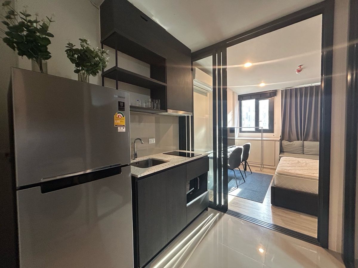 ให้เช่าคอนโดรัชดา ห้วยขวาง : Xt Huaikhwang 1ห้องนอน | 30ตรม.| ชั้น 9 