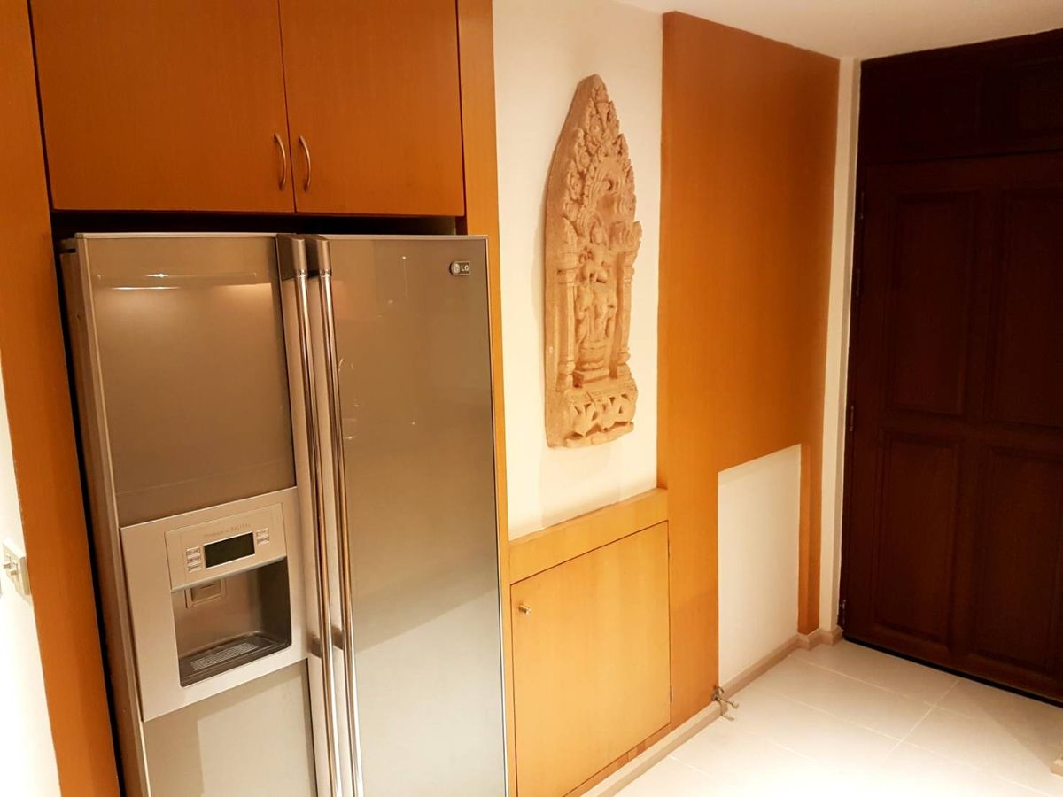 ขายคอนโดสีลม ศาลาแดง บางรัก : กรีนพอยท์ สีลม / 2 ห้องนอน (ขาย), Green Point Silom / 2 Bedrooms (FOR SALE) DO649