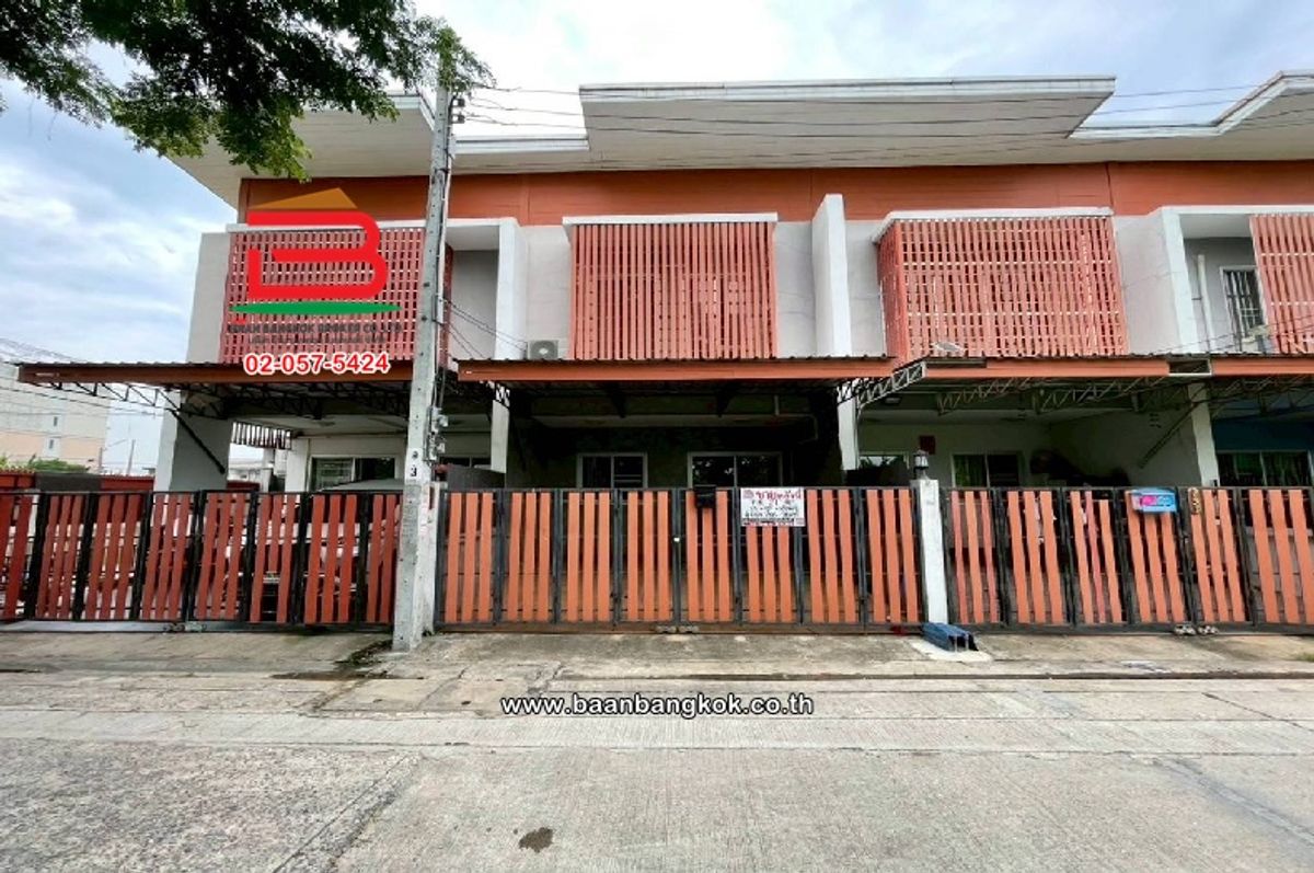 ขายทาวน์โฮมนนทบุรี บางใหญ่ บางบัวทอง : ทาวน์เฮาส์ หมู่บ้านสายเข้า(ซ.สนเพชรหมู่ 3) เนื้อที่ 20.7 ตารางวา ใกล้ตลาดนัดโรงร่ม ตำบลบางบัวทอง อำเภอบางบัวทอง จังหวัดนนทบุรี