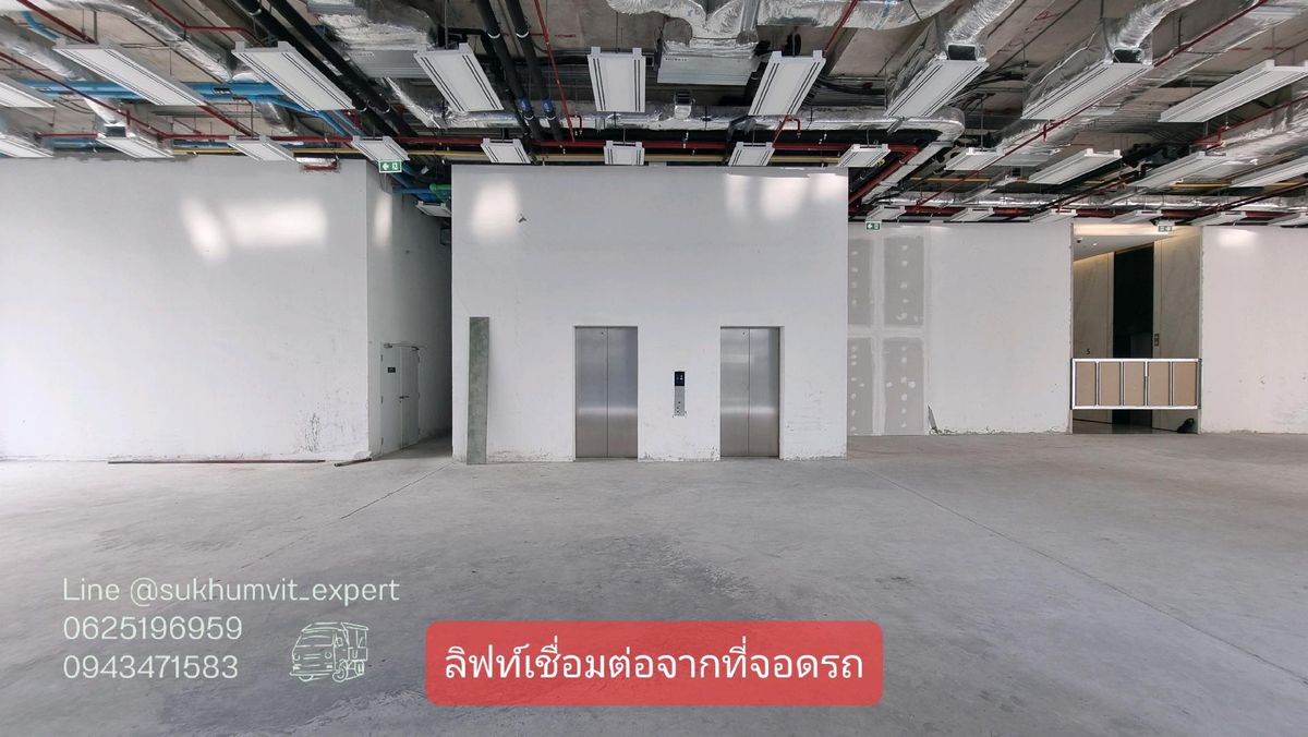 For RentRetail SpaceWitthayu, Chidlom, Langsuan, Ploenchit : Ploenchit Chidlom, rent a sales area of ​​438 sq.m., ceiling height, 6 meters high, beautiful building view, luxurious rental price  