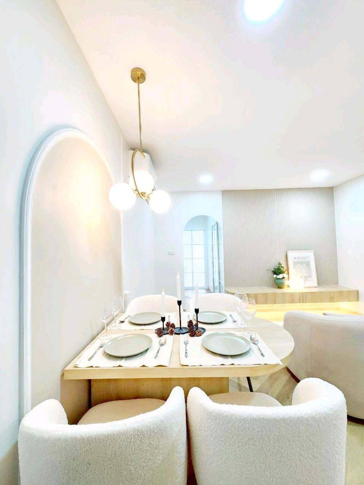 For SaleCondoPattanakan, Srinakarin : Condo 2 bedrooms, 1 water, development zone Near the train, only 150 meters, near the Srinakarin area, price 2, xx baht