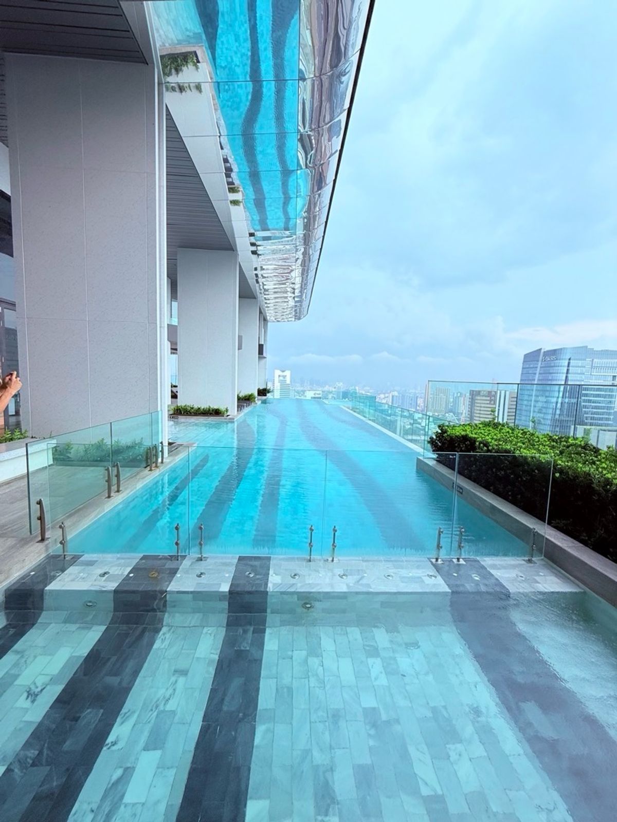 ขายคอนโดสะพานควาย จตุจักร : 𝐓𝐇𝐄 𝐏𝐑𝐈𝐕𝐀𝐂𝐘 𝐉𝐀𝐓𝐔𝐉𝐀𝐊 ห้องใหม่ จากโครงการโดยตรง ฟรีเงินดาวน์ ผ่อนแบงค์สบายๆ 𝟗,𝟗𝟎𝟎/เดือน ฟรีทุกค่าใช้จ่าย