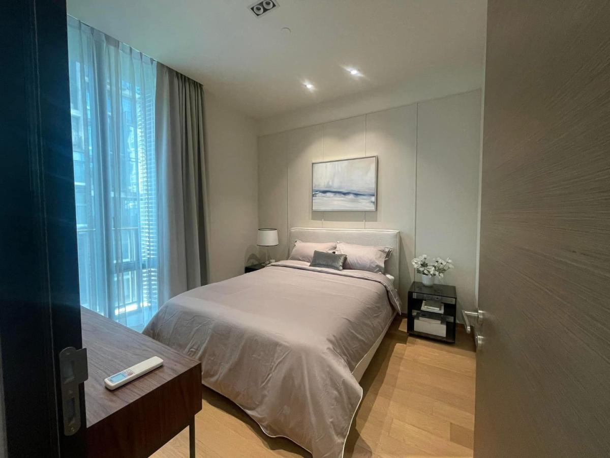 For RentCondoWitthayu, Chidlom, Langsuan, Ploenchit : 🔥For urgent rent🔥Twenty Eight Chidlom, luxuriously decorated with walk-in closet furniture in both rooms, rare items!! Ready to move in