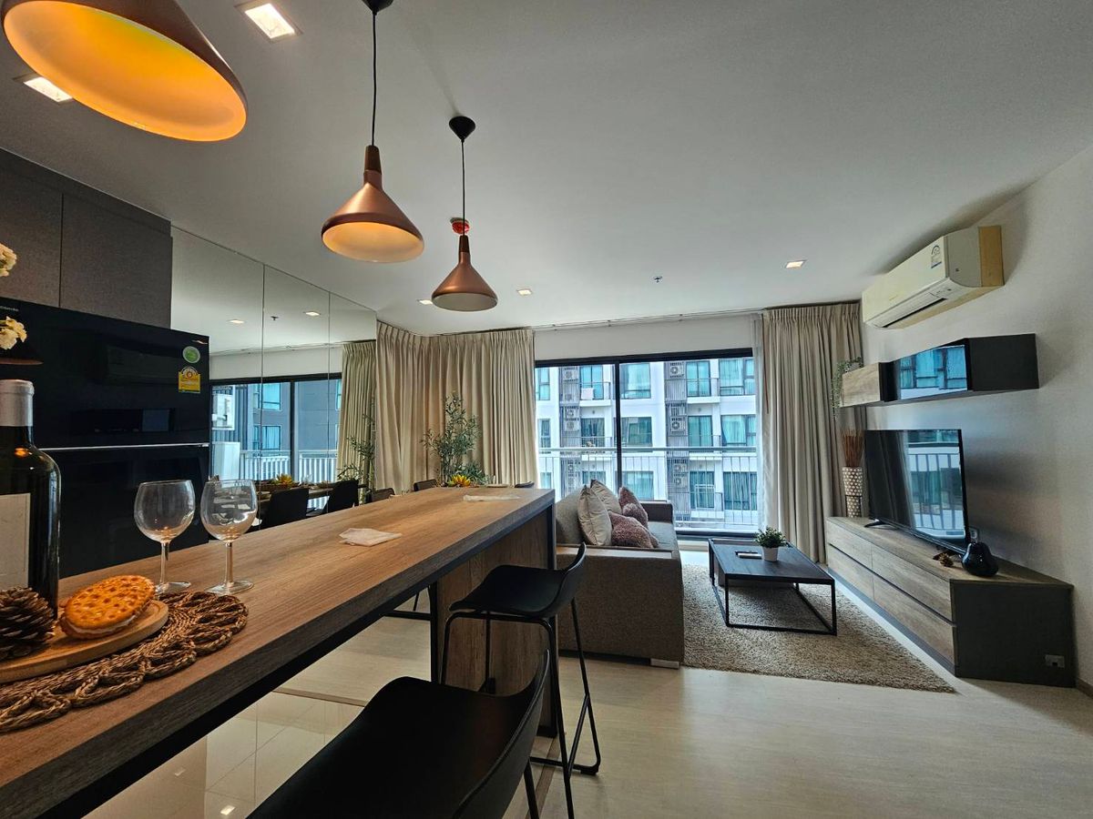 For SaleCondoSukhumvit, Asoke, Thonglor : For sale, beautiful room !!!! Rhythm Sukhumvit 36-38 2 bedrooms near BTS Thonglor, contact 065-6641496 (Emmy)