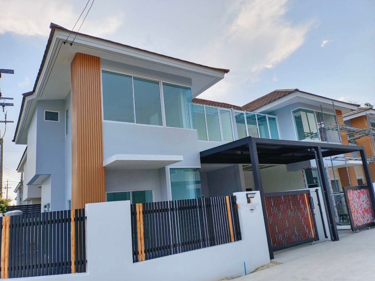 ขายเสรีไทย-นิด้า : ขายบ้านแฝด รามคำแหง118 แยก27 (ซอยพฤกษชาติ)