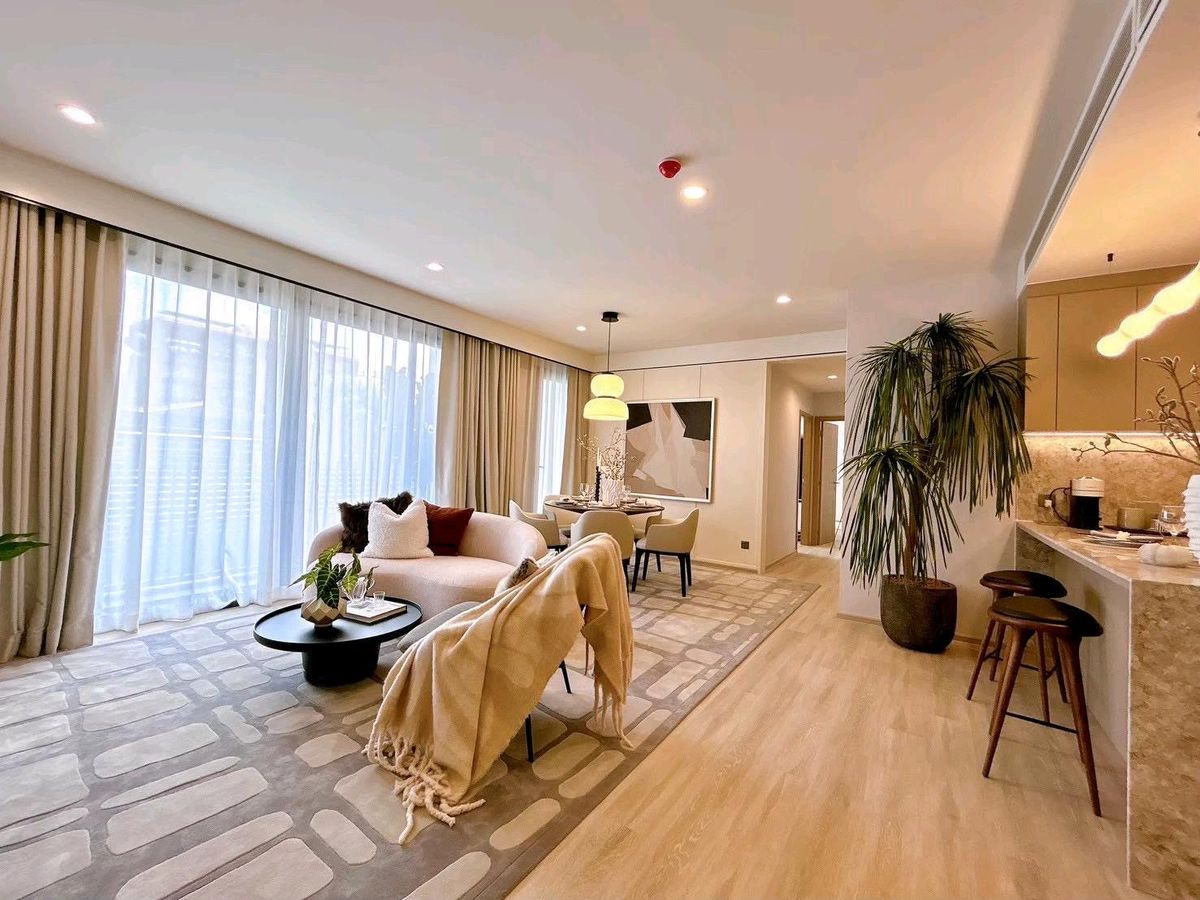 ขายคอนโดพระราม 9 เพชรบุรีตัดใหม่ RCA : yield 8% Private penthouse in Bangkok