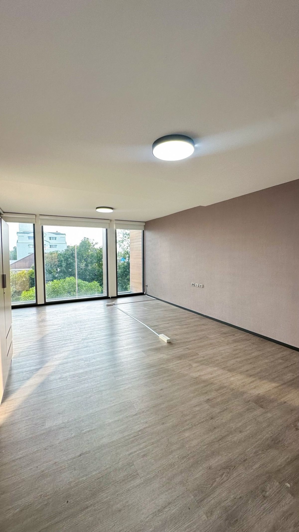 ให้เช่าโฮมออฟฟิศพระราม 9 เพชรบุรีตัดใหม่ RCA : 🔥ให้เช่า The Element Rama9 Home Office (拉玛九商住两用房)  สุดหรู ทำเลดี ใกล้ห้างThenine เพียง1นาที