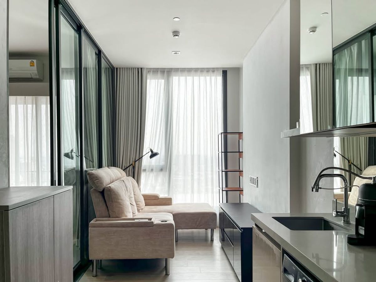 ให้เช่าคอนโดลาดพร้าว เซ็นทรัลลาดพร้าว : For Rent The Crest Park Residences 1 Bedroom