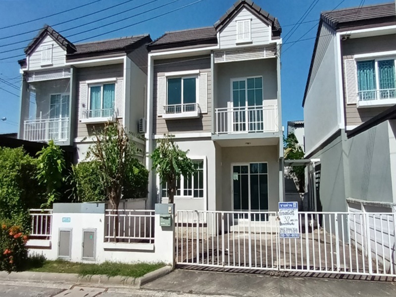 ขายทาวน์โฮมนนทบุรี บางใหญ่ บางบัวทอง : เดอะ วิลเลจ กาญจนาภิเษก-ราชพฤกษ์