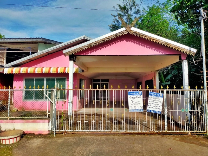 ขายบ้านปราจีนบุรี : 8 หมู่ 13 , ซอยไม่มีชื่อ แยกจากซอยบ้านหนองกุลา ฉะเชิงเทรา-กบินทร์บุรี (304) เมืองเก่า กบินทร์บุรี ปราจีนบุรี