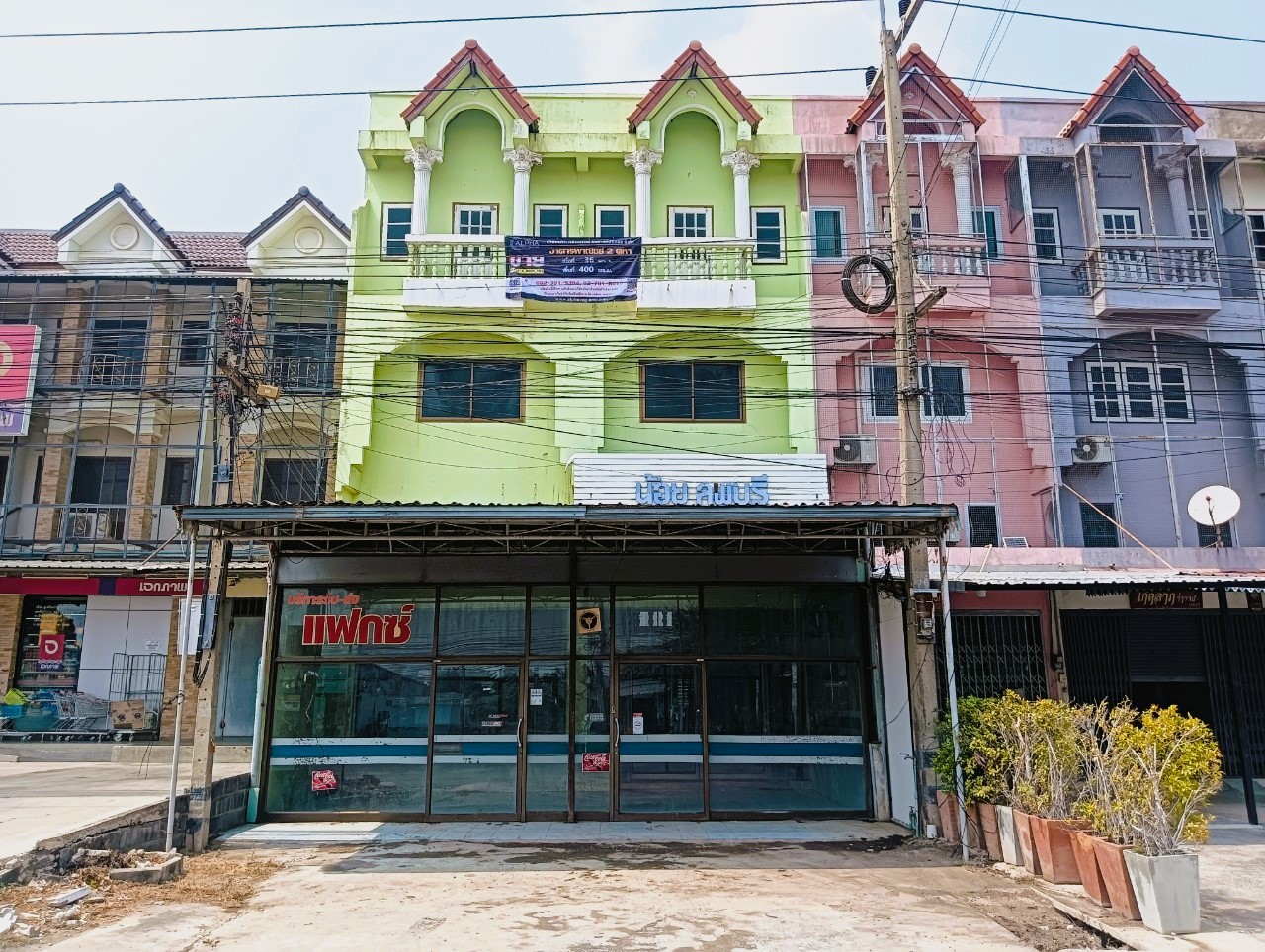 ขายอาคารพาณิชย์ลพบุรี : ไม่มีชื่อ 130/4, 130/5 ลพบุรี-สิงห์บุรี (ทล.311) พรหมมาสตร์ เมืองลพบุรี ลพบุรี