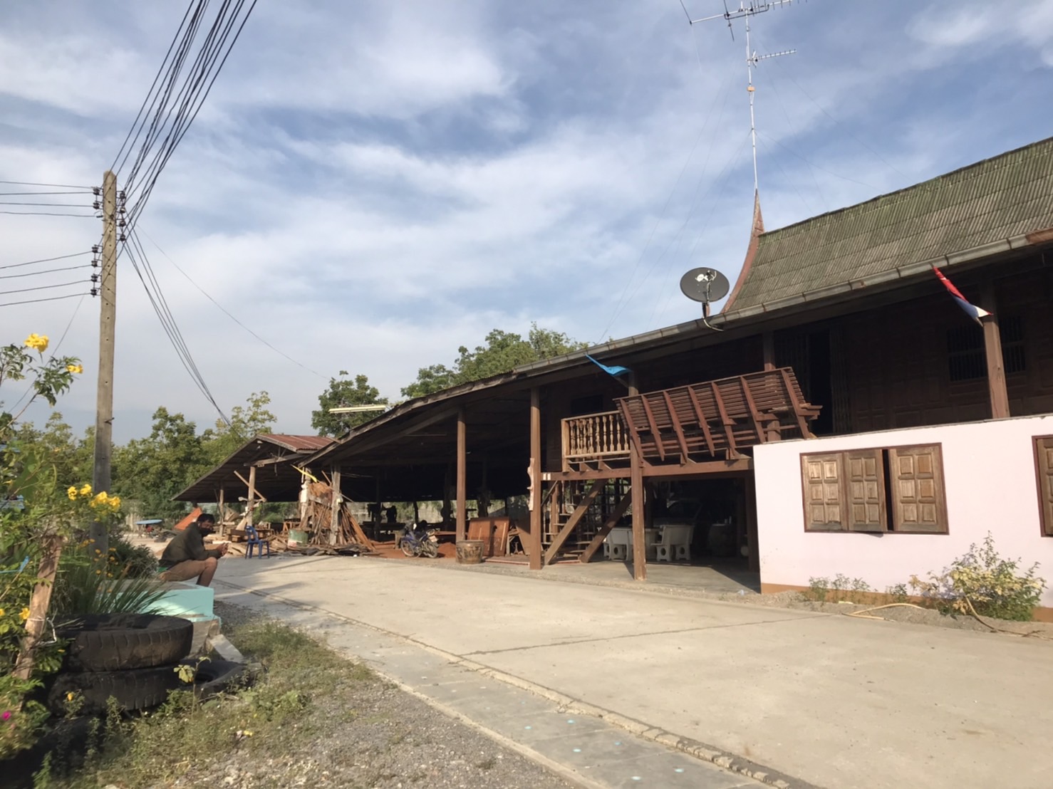 ขายบ้านสุพรรณบุรี : 321 มาลัยแมน (321) จรเข้สามพัน อู่ทอง สุพรรณบุรี