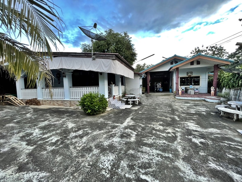 ขายบ้านลำปาง : บ้านเสด็จ 197 ถนนบ้านเสด็จ พหลโยธิน (1) บ้านเสด็จ เมืองลำปาง ลำปาง