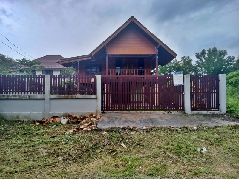 ขายบ้านหาดใหญ่ สงขลา : 186/1 , ซอยไม่มีชื่อ ควนเนียง - แคใหญ่  สข. 2009 รัตภูมิ ควนเนียง สงขลา