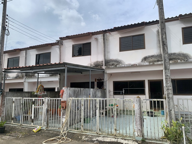 ขายทาวน์โฮมหาดใหญ่ สงขลา : ลานทอง 2  บ้านป่ายาง แยกถนน เพชรเกษม ท่าช้าง บางกล่ำ สงขลา