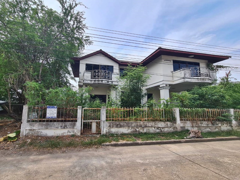ขายบ้านสมุทรปราการ สำโรง : ไรมอนด์ พาร์ค 61/817 บางปลา 12 แยกจากถนนเทพารักษ์ บางปลา บางพลี สมุทรปราการ