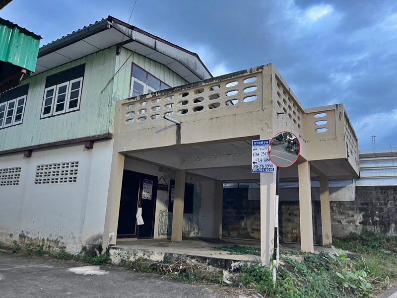 For SaleHousePhetchabun : 310 Soi Ngam Prathai, separated from Saraburi -Lom Sak Road (Tal 21), Wang Chomphu, Phetchabun, Phetchabun