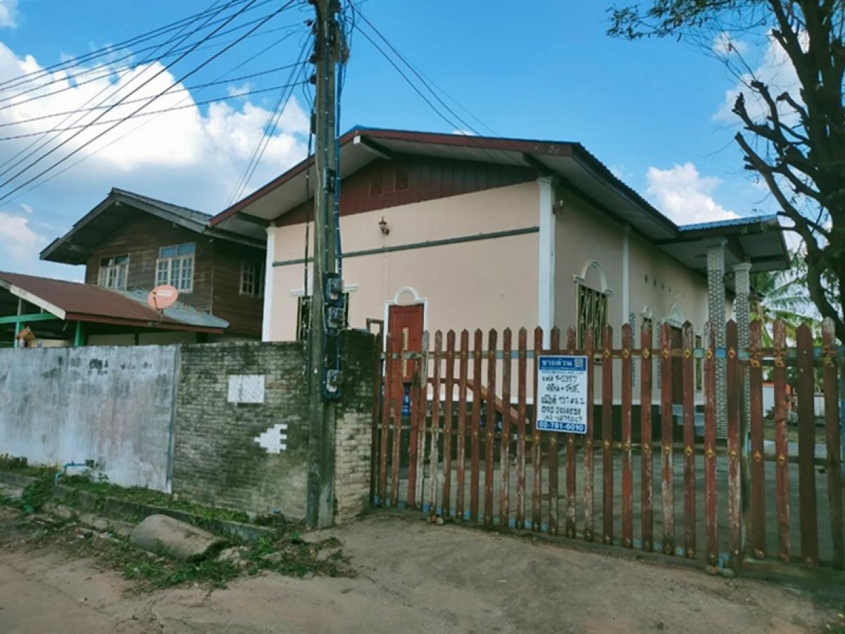 For SaleHouseAmnat Charoen : 47 Moo 5 Arunprasert (202) Nong Masae, Amnat Charoen Charoen Charoen