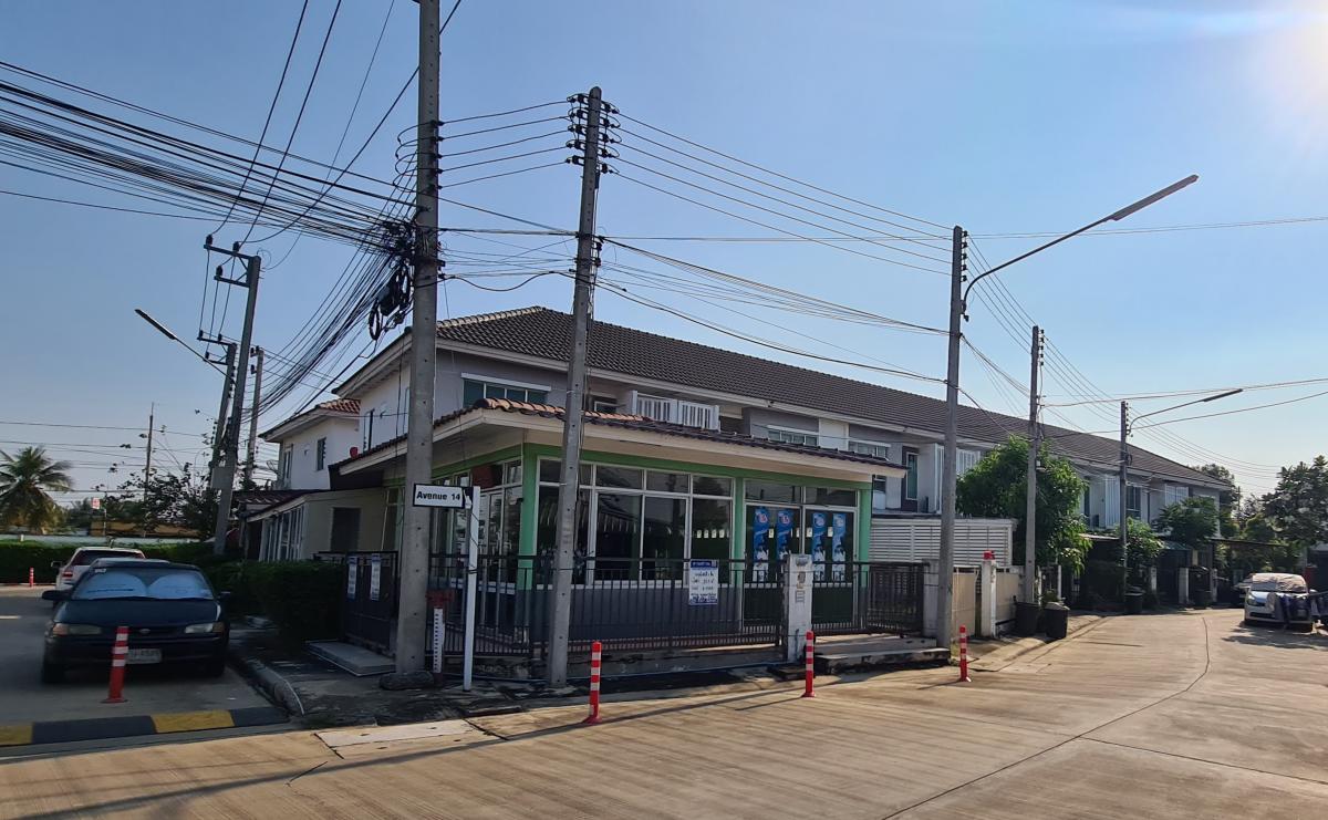 ขายทาวน์โฮมพุทธมณฑล ศาลายา : ทาวน์เฮ้าส์ 2 ชั้น ห่างจากถนปิ่นเกล้านครชัยศรี ประมาณ 400 เมตร พฤกษาวิลล์ 44