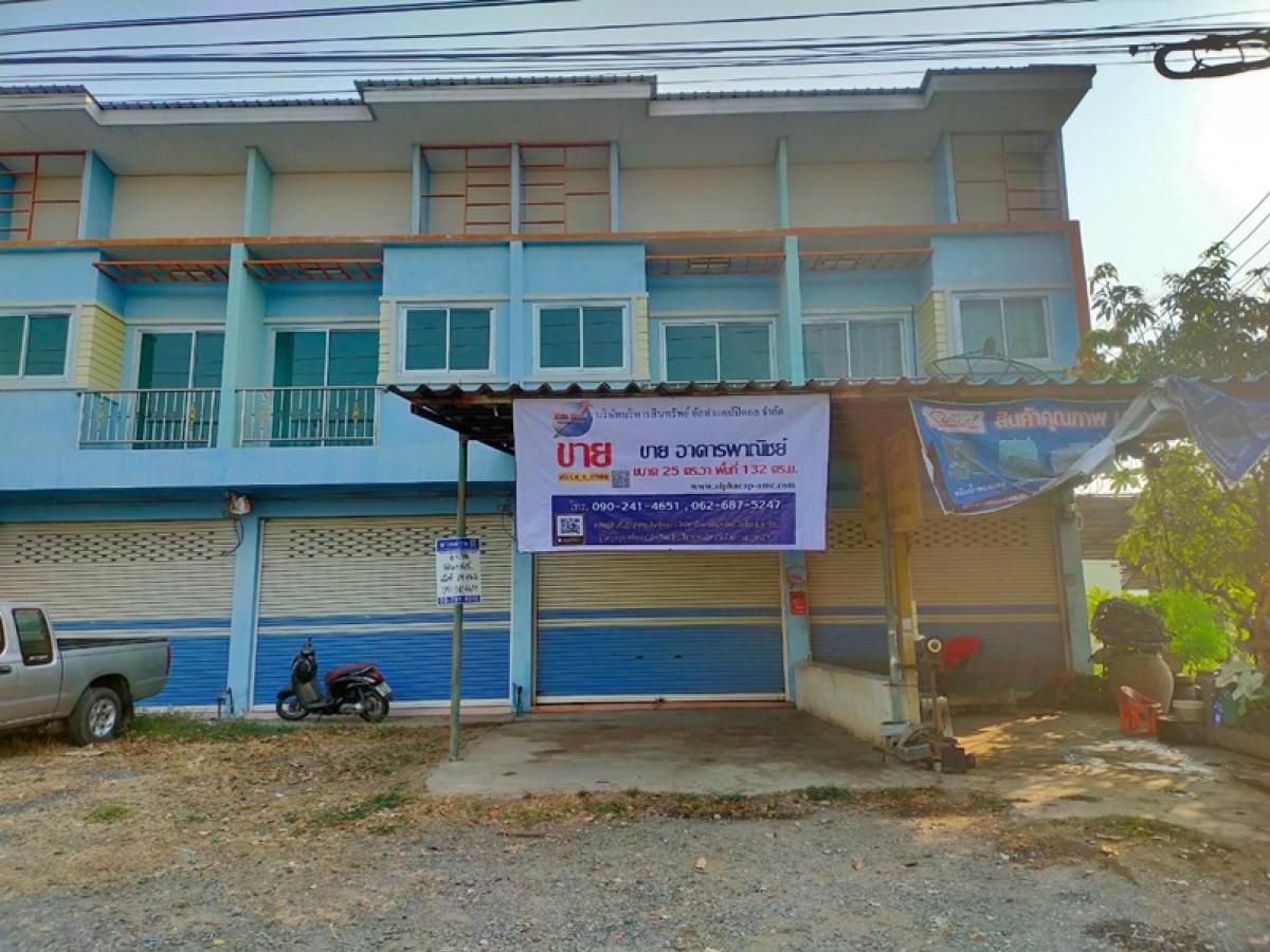 ขายอาคารพาณิชย์สุรินทร์ : อาคารพาณิชย์ 2 ชั้น ติดทางหลวงเเผ่นดินสายบุรีรัมย์-บรบือ (ทล.219) ตอนกม.ที่ 103+070 ไปทางอ.สตึก