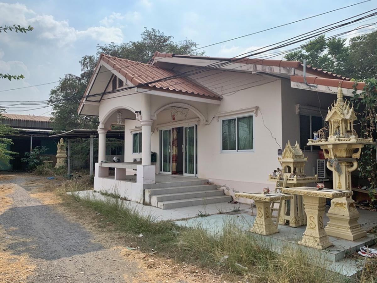 ขายบ้านนครนายก : บ้านเดี่ยว 1 ชั้น ห่างจากถนนสุวรรณศร ประมาณ 260 เมตร