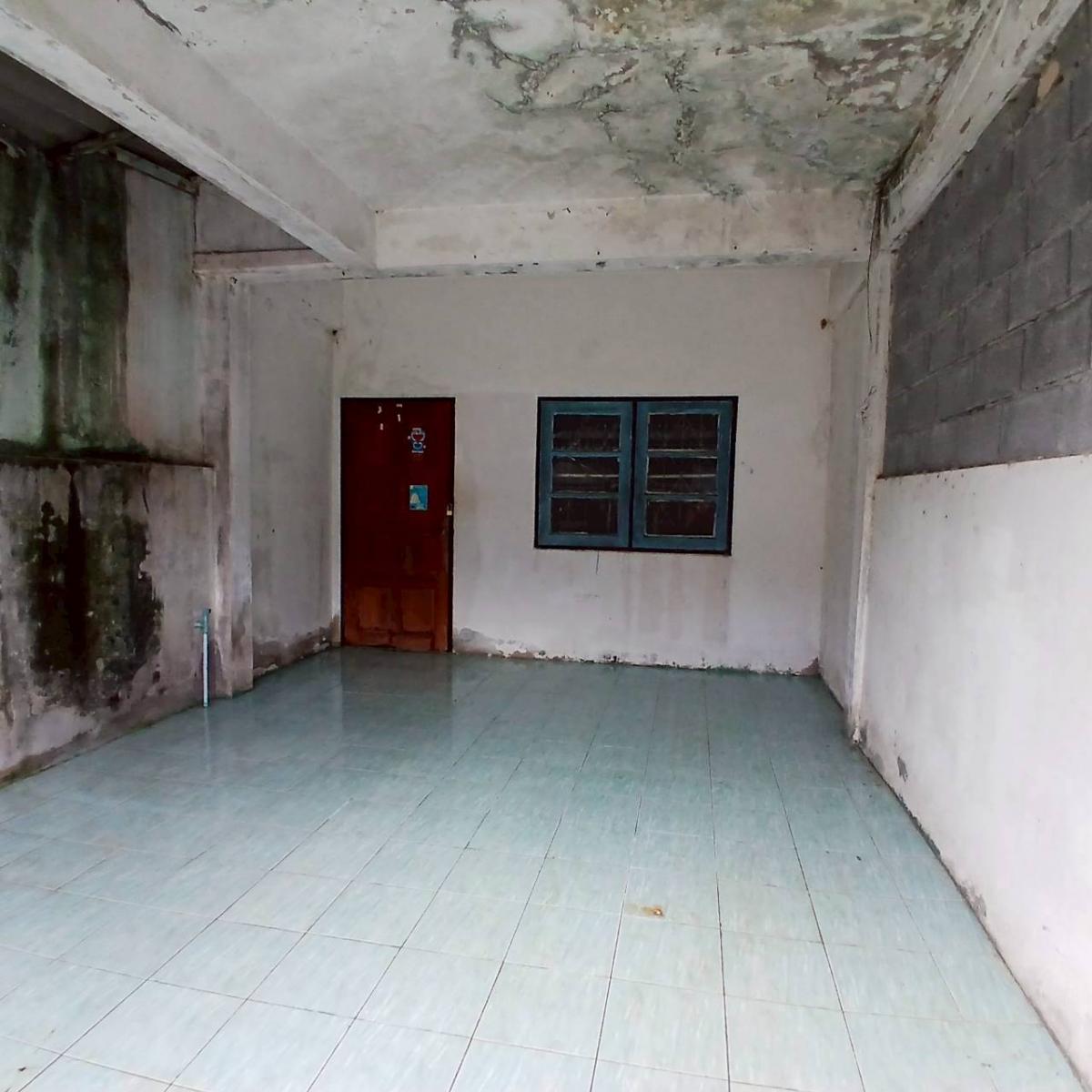 ขายทาวน์โฮมหาดใหญ่ สงขลา : ทาวน์เฮ้าส์ 2 ชั้น ห่างจากถนนราษฎร์อุทิศ ประมาณ 400 เมตร