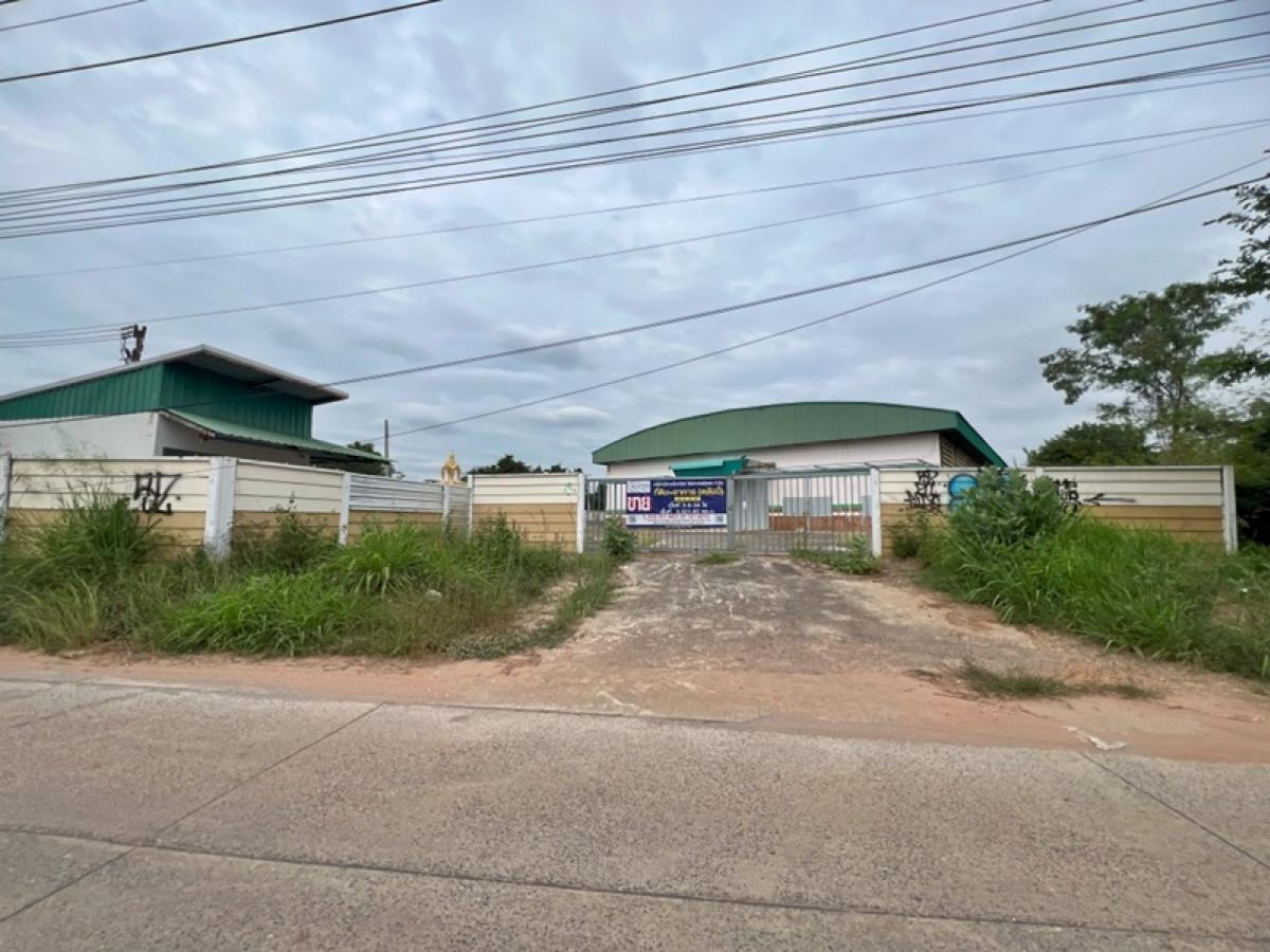 ขายโกดังปากช่อง เขาใหญ่ : ที่ดินพร้อมสิ่งปลูกสร้าง อาคารโรงงาน 1 ชั้น