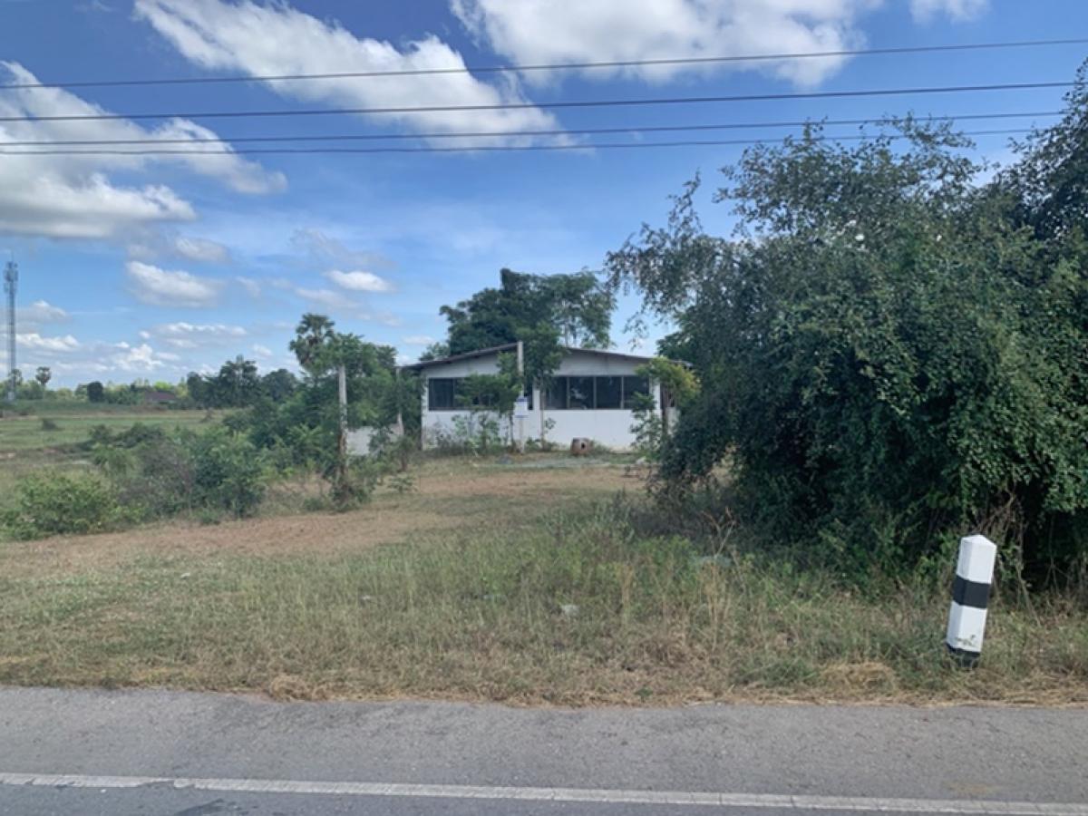 ขายที่ดินชัยนาท : ที่ดินพร้อมสิ่งปลูกสร้าง โกดัง 1 ชั้น