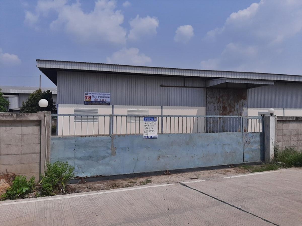 ขายโกดังพัทยา บางแสน ชลบุรี สัตหีบ : ที่ดินพร้อมสิ่งปลูกสร้าง อาคารโรงงานชั้นเดียว  ห่างจากถนนหนองบอนแดง-หนองพยอม ประมาณ 40 เมตร โอทีเอส