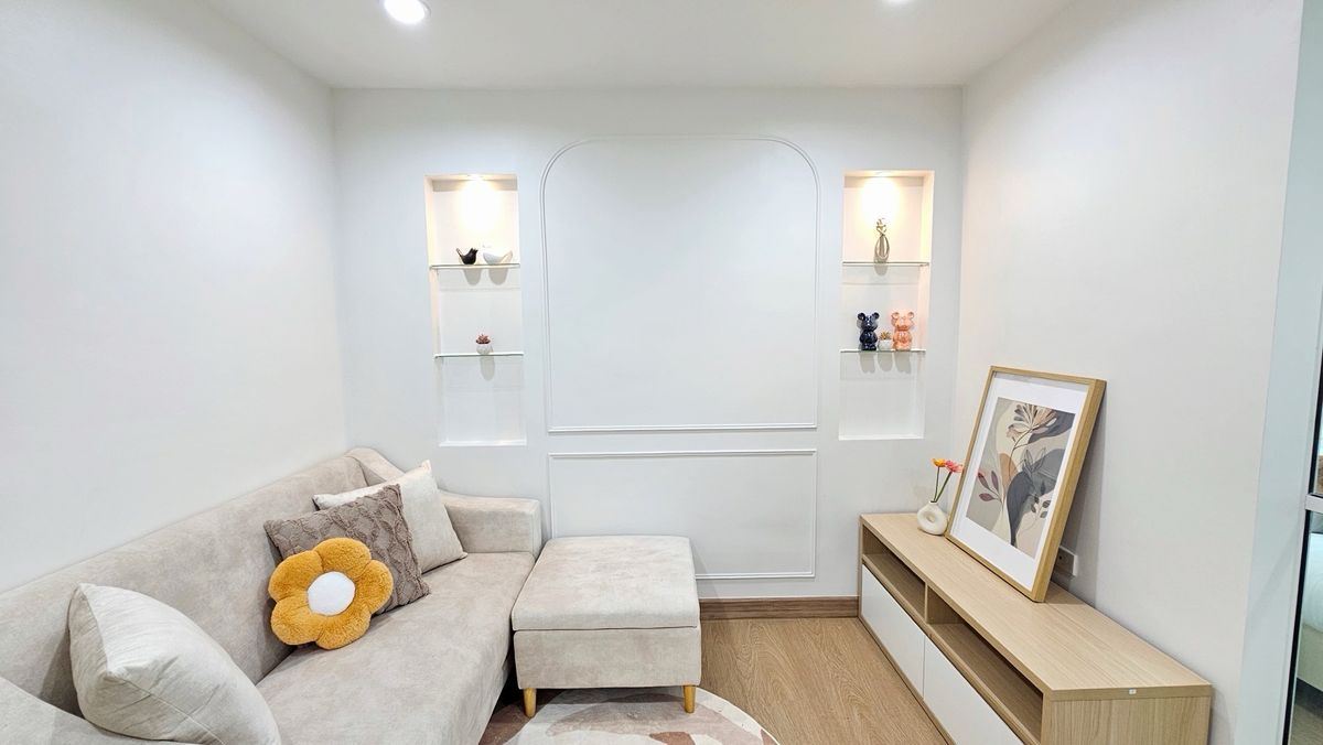 For SaleCondoRamkhamhaeng, Hua Mak : Come on !!! The room is complete, ready to stay, the view is very airy, very comfortable with the D -Condo Project.