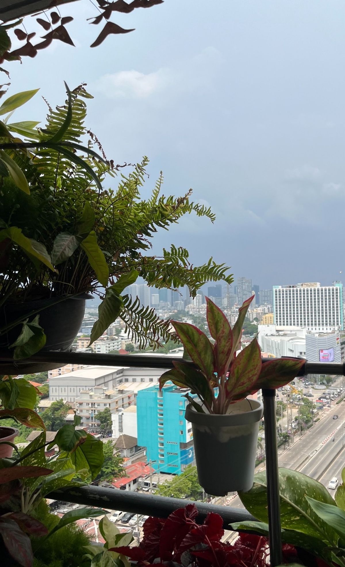 ขายคอนโดรัชดา ห้วยขวาง : ⭐️ขายถูกที่สุดในตลาด Life @ ratchada suttisarn 60 ตรม 2 ห้องนอน2 ห้องน้ำ 4,200,000 เท่านั้น