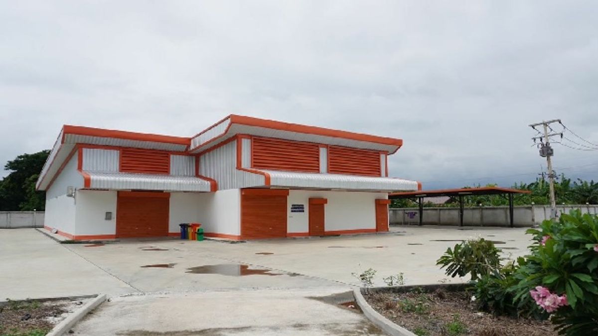 For RentFactoryPhetchabun : Rent a cosmetic factory, Lotus Municipality, Phetchabun 4 km with 3 rai 1 native home, 65 sq.w., Mueang Phetchabun Phetchabun Rajabhat University 3.8 km.