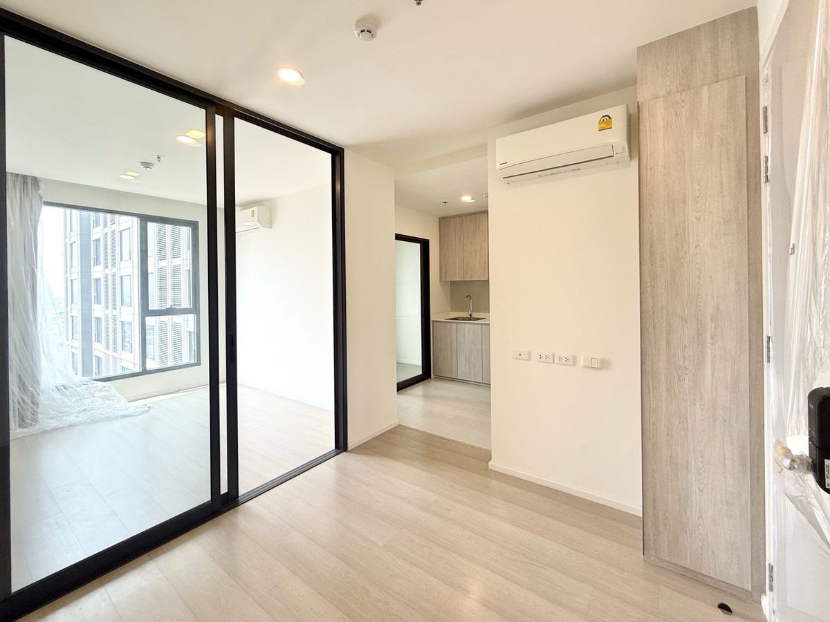 ขายคอนโดปิ่นเกล้า จรัญสนิทวงศ์ : Hot Deal 🔥 CIELA จรัญ13 | 1 bed plus 🛌 1 🛁 31.22 ตร.ม. นัดชมโครงการ 065-6956939 ลูกเกด