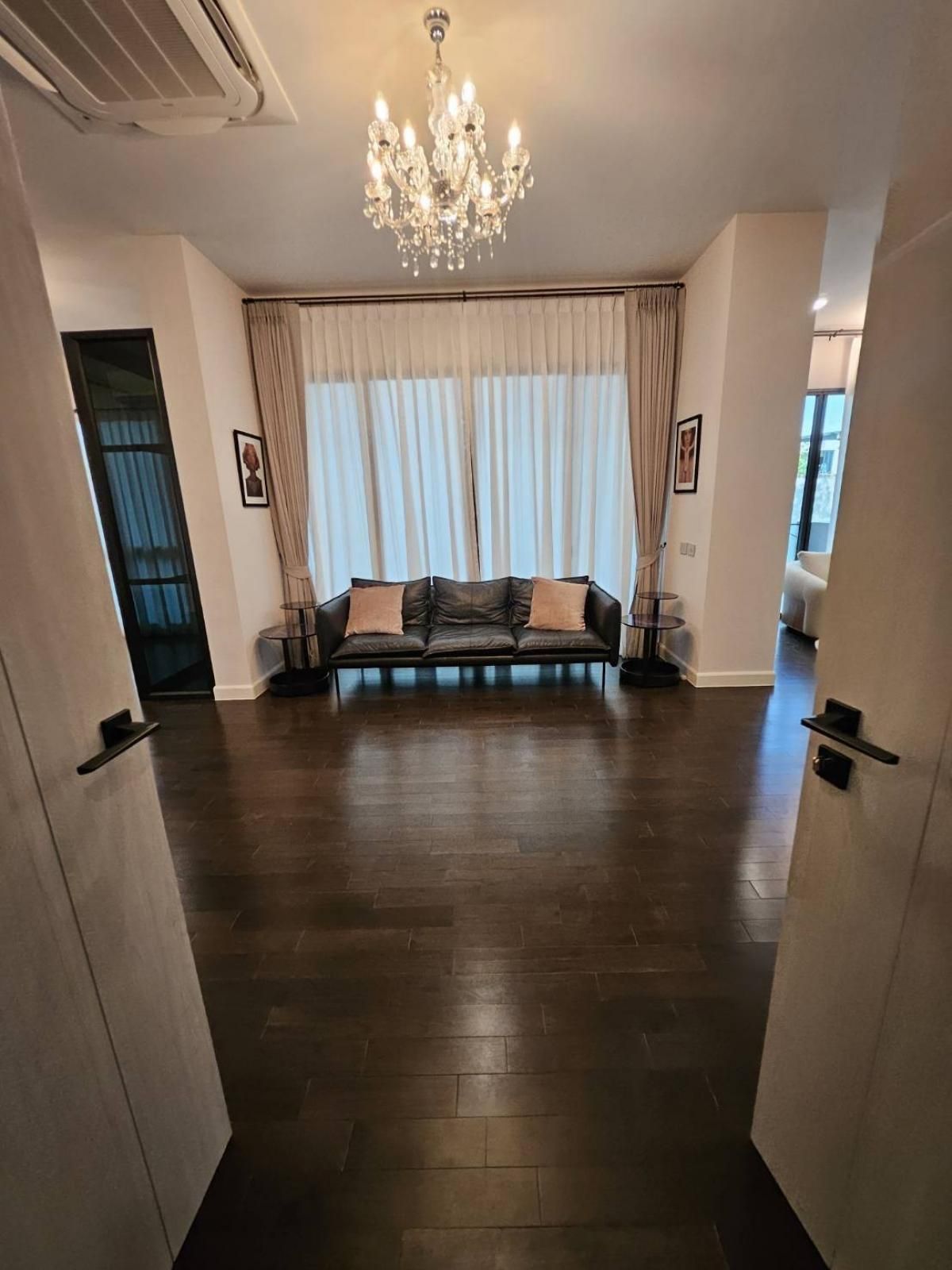 ขายบ้านเลียบทางด่วนรามอินทรา : ✨ The Honor Yothinpatthana — บ้านเดี่ยวโมเดิร์นลักซ์ชัวรี่ 5 ห้องนอน สำหรับครอบครัวที่ต้องการพื้นที่และความเป็นส่วนตัว ทำเลดี ใกล้ Central Festival EastVille